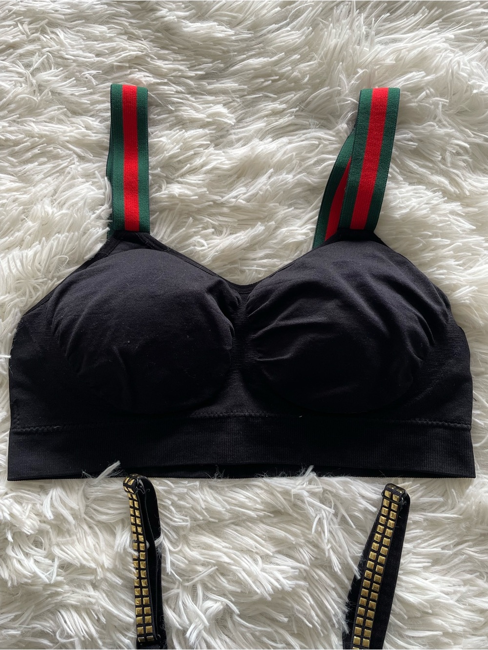 2 Strap-its tops - Picture 2 of 12
